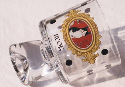 首饰盒卡扣松垮？五金件选材才是关键