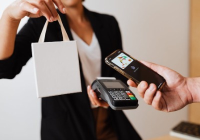 包装会说话？NFC芯片正成为高端产品的第二张名片