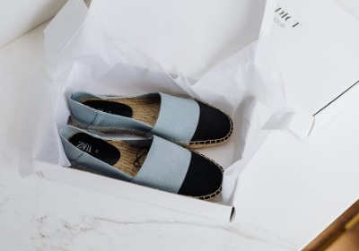 潮鞋品牌都在用的鞋盒，让复购率飙升的细节