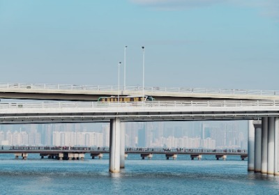 从潘通色卡到成品：盒艺家的色彩还原系统如何运作