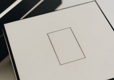 从奢侈品包装看设计：如何让消费者舍不得扔你的盒子