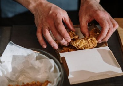 鸡仔饼包装盒，如何让游客多买一份？