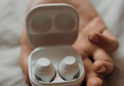 送礼的蓝牙音箱，包装盒这样设计才显心意