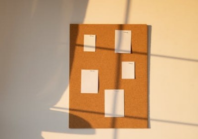 你的纸箱能承受多少公斤？抗压测试全流程拆解