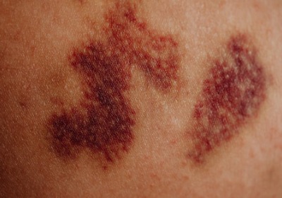 印刷出血位：ISO 12647-2标准下的图文安全区与裁切公差定义