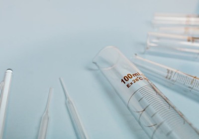 为什么你的新品包装总在运输中受损？问题可能出在堆码测试上