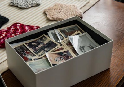 揭秘：为何高端化妆品盒都偏爱这种“亮暗对比”的UV效果