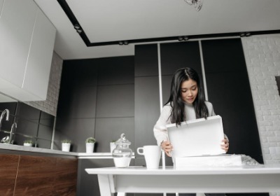 月销100单的店铺，如何用包装盒撬动复购率？