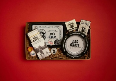 揭秘：让毕业纪念册身价翻倍的包装设计逻辑