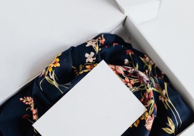 从1盒到万盒，我们如何把定制成本压低了40%