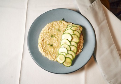 别再送普通礼盒了，今年长辈圈流行的是这种“健康收纳”