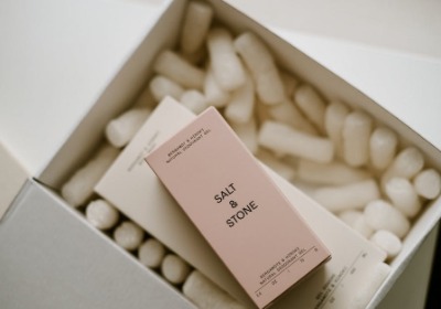 从包装到藏品：潮鞋品牌如何用鞋盒讲故事