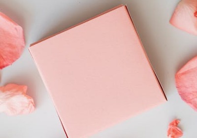 东莞厂长揭秘：今年婚宴喜糖盒流行趋势变了