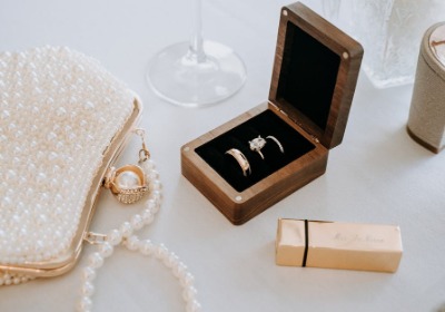 企业礼品采购：为何上海客户偏爱本地定制商？