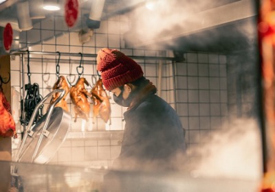 文旅爆款礼盒复盘：如何用苏绣纹样让产品溢价40%