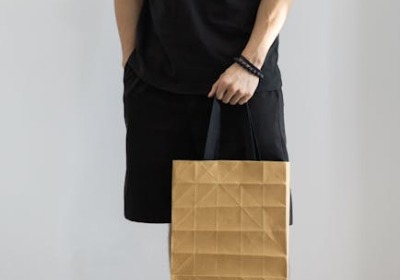 从概念到货架：上海高端美妆品牌如何用极简包装重塑消费认知