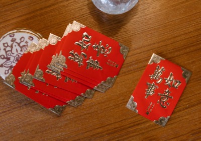 小批量烫金工艺成本控制与印后加工适配性分析