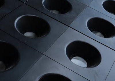 吸塑内托结构力学与产品防护效能的量化分析