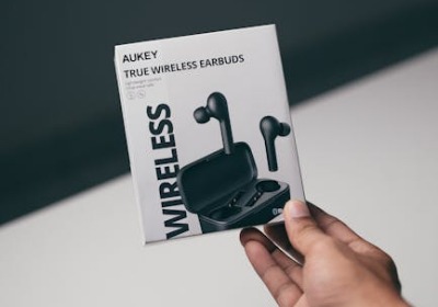 耳机包装盒：从保护到营销，2026年品牌必知的包装解决方案