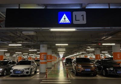 深圳工厂为何能1个起订？化妆品瓶背后工艺成本全解析