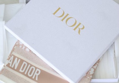 围巾包装盒：2026年品牌升级与电商增长的核心策略