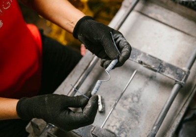 源头工厂直供：从1个起订到万级大单的柔性生产方案