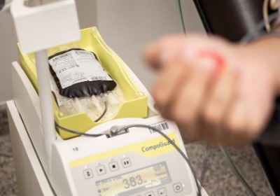 包装出血位设置：从设计文件到成品裁切的误差控制