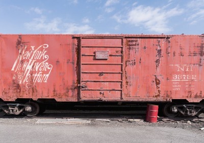 PS包装盒：从材质解析到应用场景的终极指南 (2026)