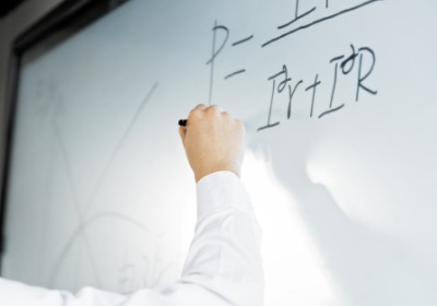 告别传统刀模费：2026年数字化打样如何终结小批量定制的溢价乱象？